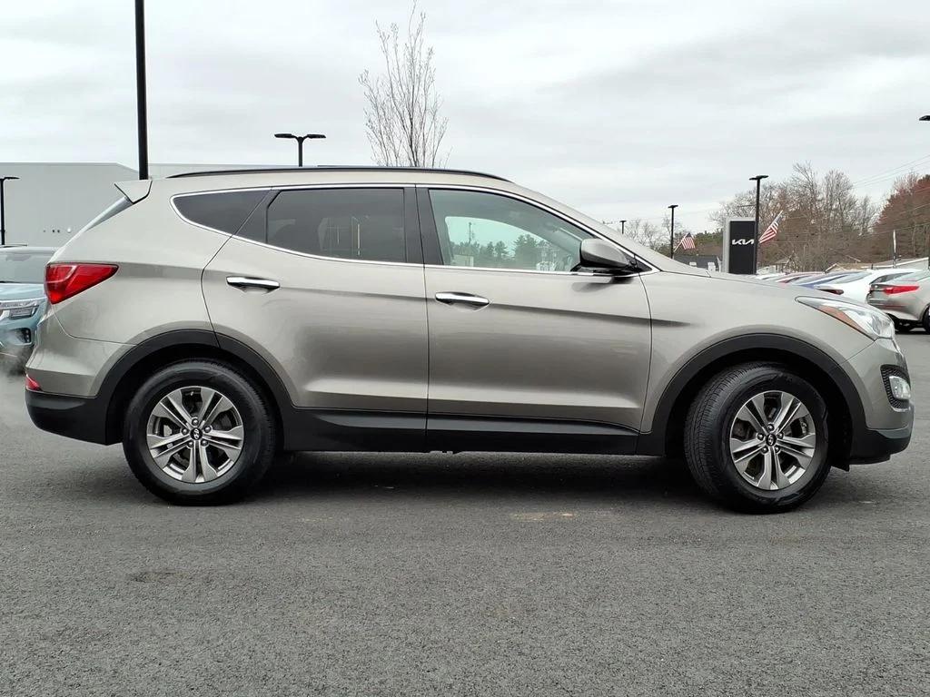 hyundai santa fe 2016 5XYZUDLB4GG363860 image hyundai santa fe 2016 5XYZUDLB4GG363860 image